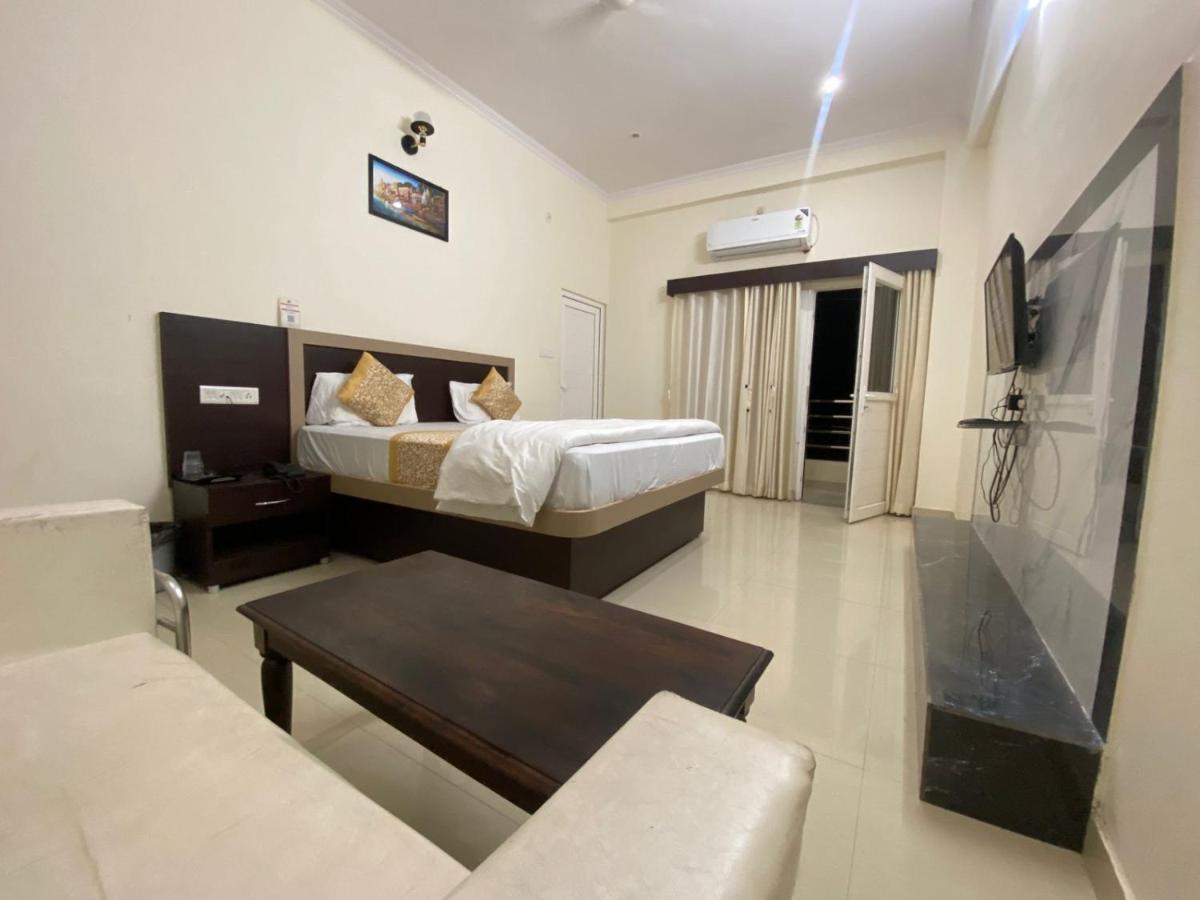 Nath Palace Varanasi Bilik gambar