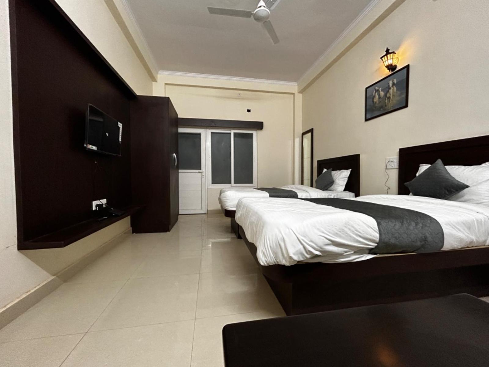 Nath Palace Varanasi Luaran gambar
